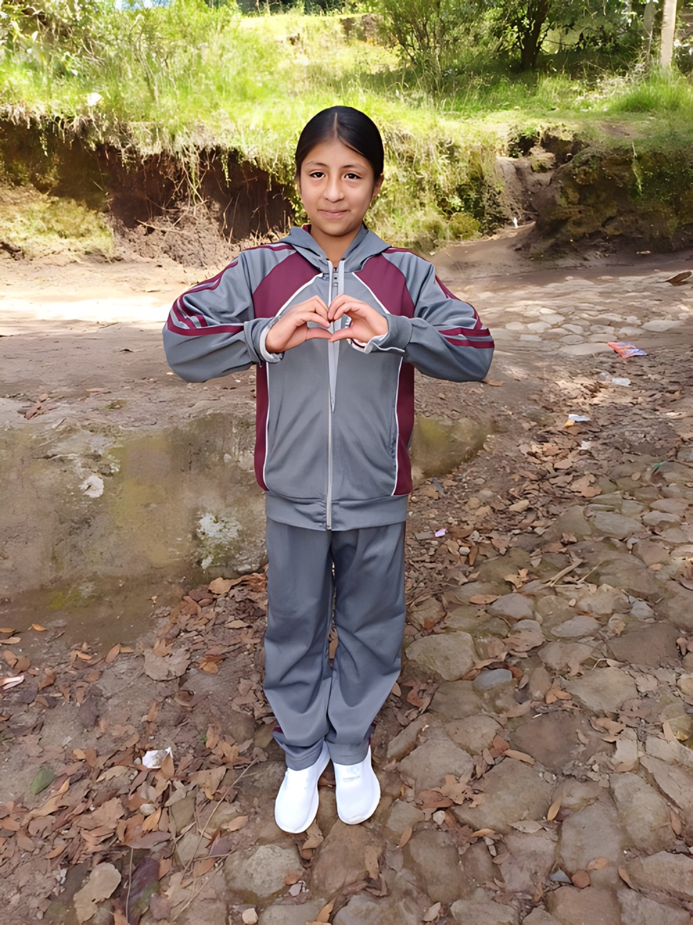 요란다 야미레스 산따이 로살레스 아미지